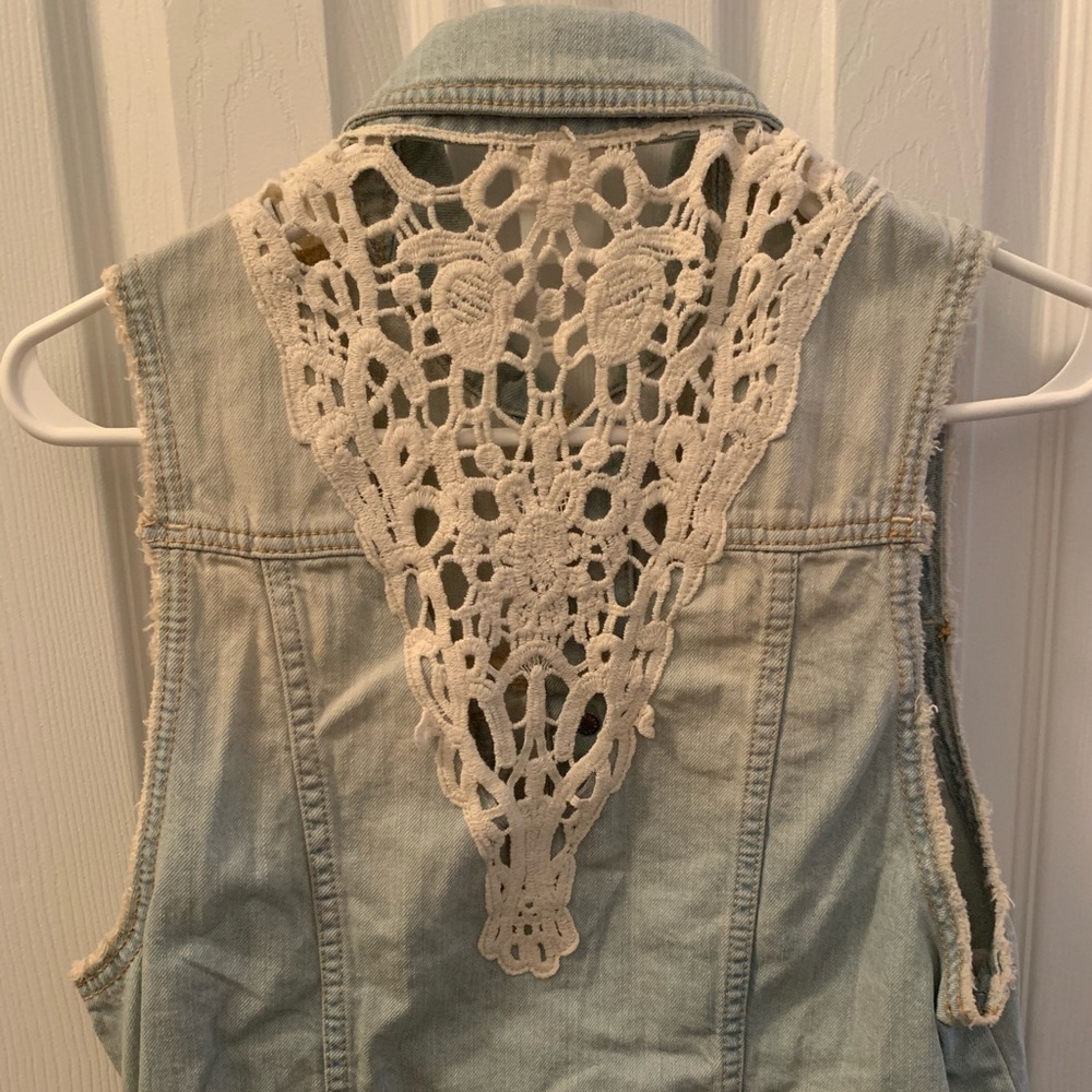 Jean Jacket - Picture 2 of 5